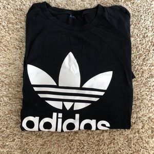 Adidas T-shirt
